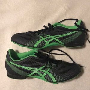 ASICS hyper md track spikes